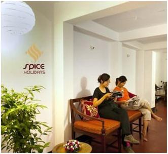 فندق Kochiفي  Spice Holidays المظهر الخارجي الصورة